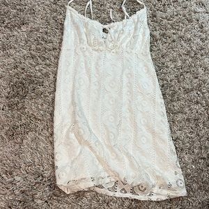 Aeropostle white flower dress